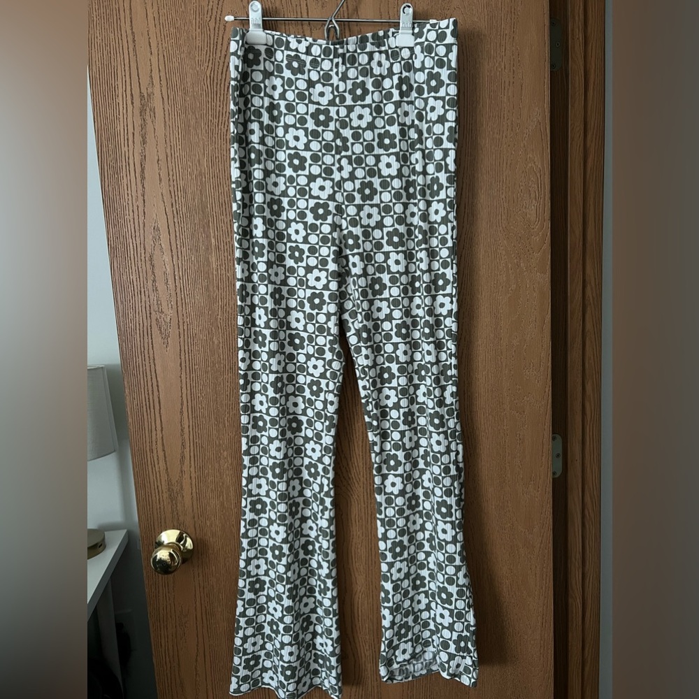 Green and white floral pants